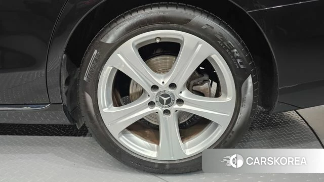 Mercedes-Benz E-Class W213 id 4638287 из Кореи 13
