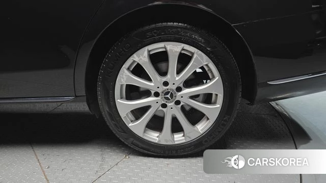 Mercedes-Benz E-Class W213 id 4672772 из Кореи 13