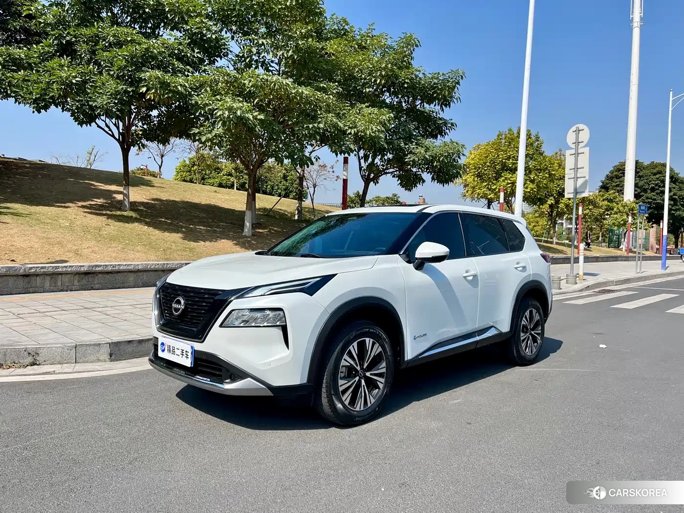 Nissan Qijun id 4578370 из Китая 13