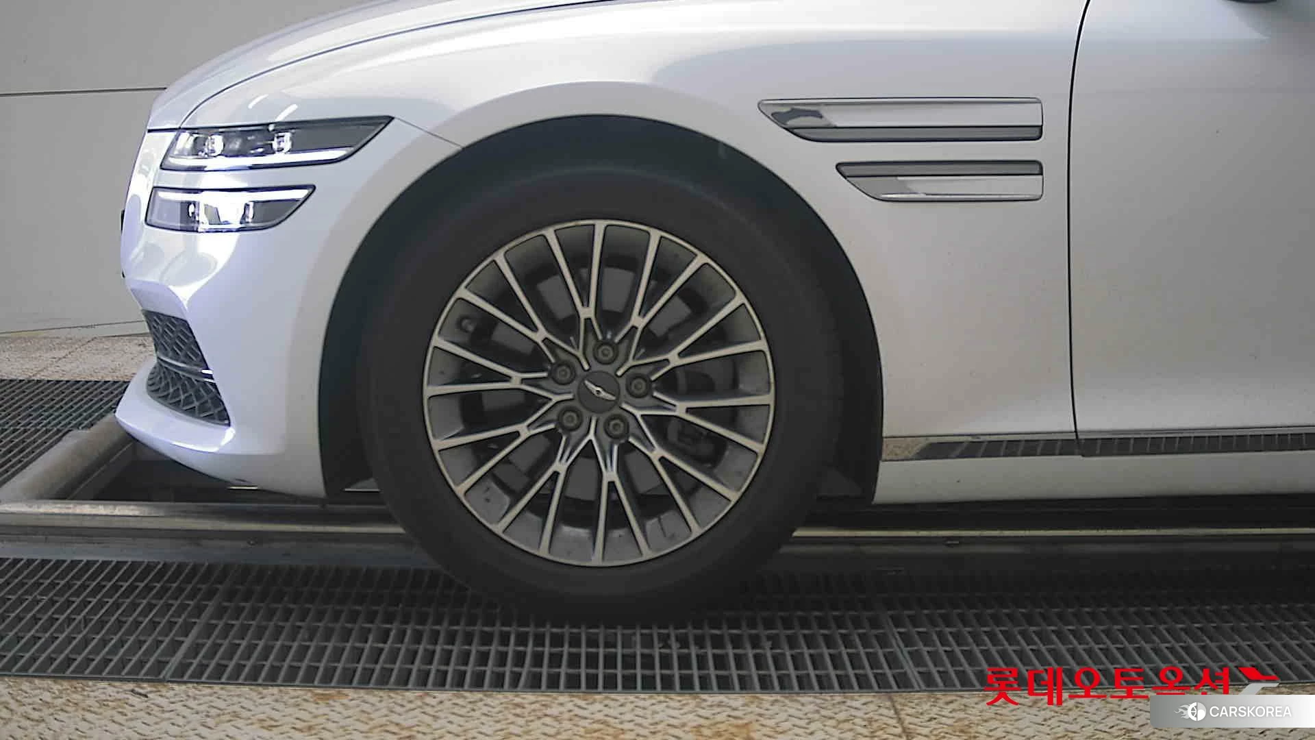 Hyundai G80 id 4679331 из Кореи 13
