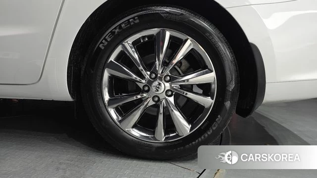Kia The New Carnival id 4356992 из Кореи 13