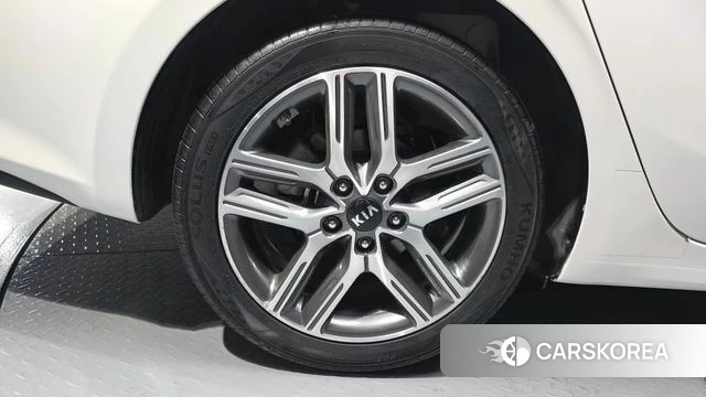 Kia Come New K3 id 4196866 из Кореи 13