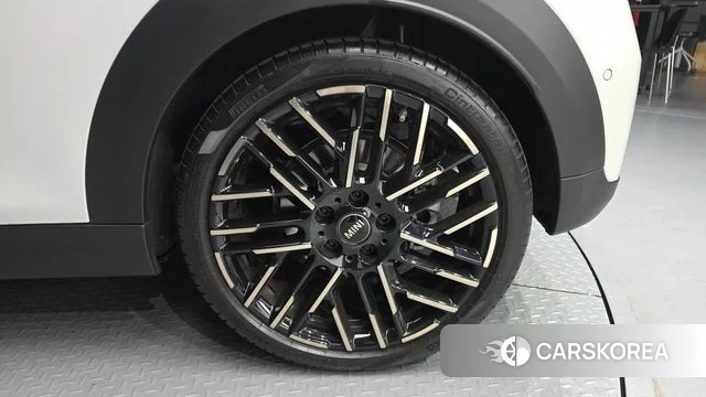 Mini Cooper S 4th Generation id 4342521 из Кореи 13
