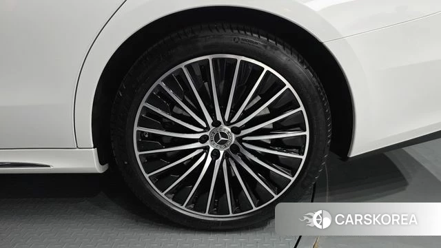 Mercedes-Benz E-Class W214 id 4314894 из Кореи 13