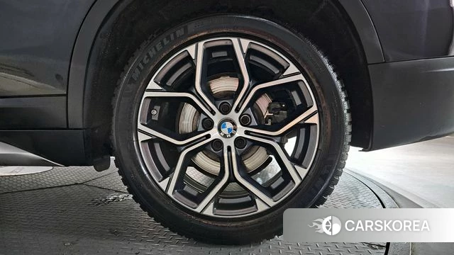 BMW X1 (F48) id 4309993 из Кореи 13