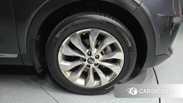 Kia The New Sorento id 4339721 из Кореи 13