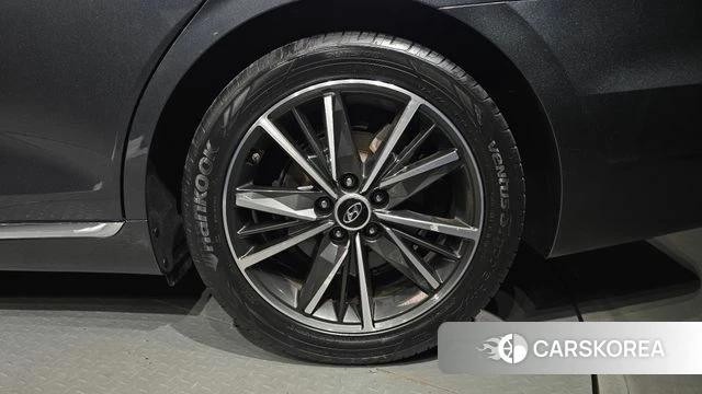 Hyundai The New Grandeur IG id 4534661 из Кореи 13
