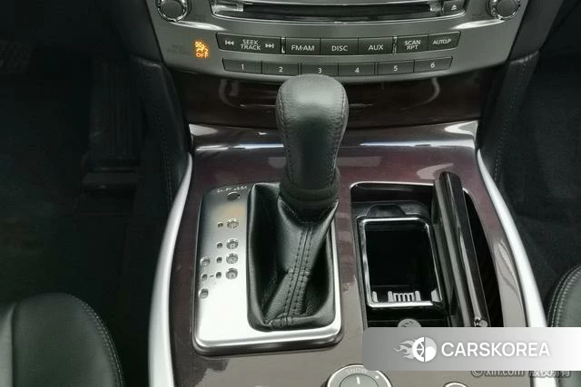 Infiniti Q70 id 4211431 из Китая 13