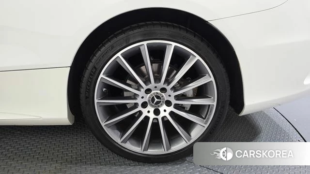 Mercedes-Benz C-Class W205 id 4684124 из Кореи 13