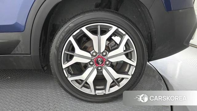 Kia Seltos id 4746572 из Кореи 13