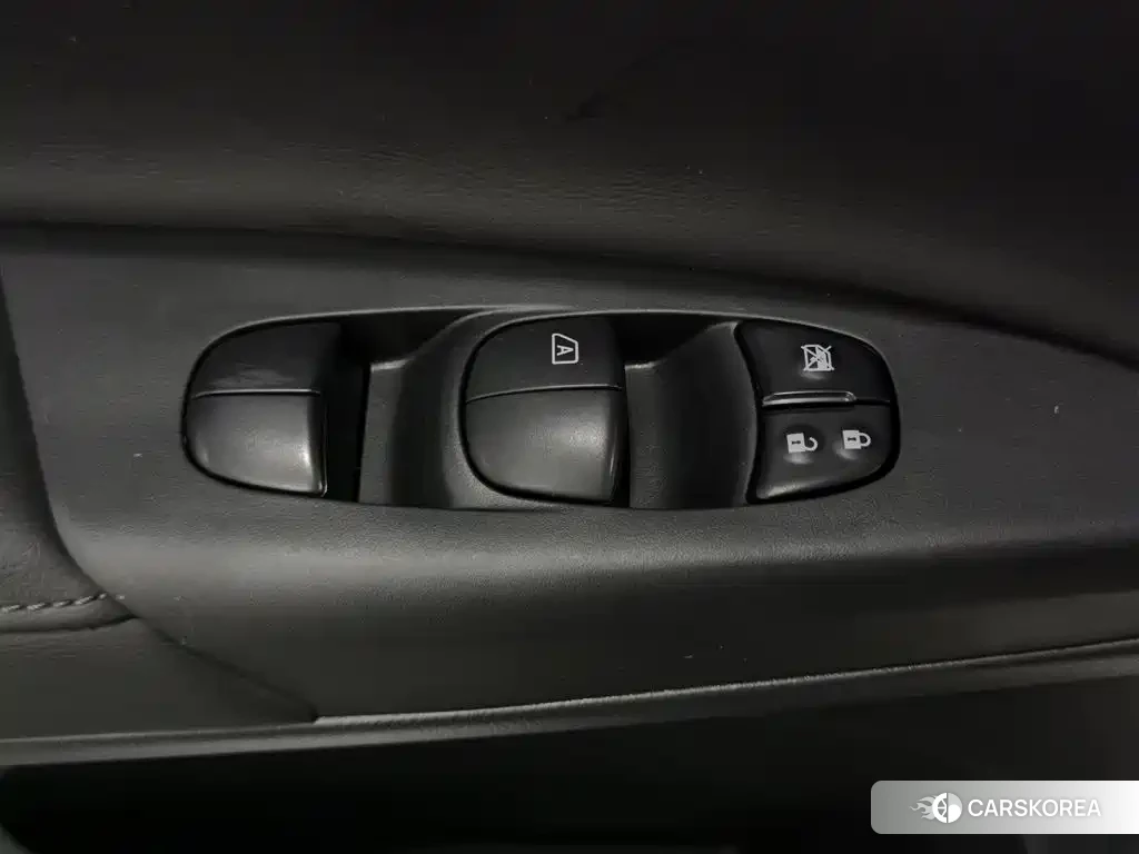 Nissan Sylphy id 4547232 из Китая 13