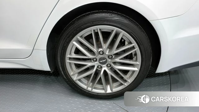 Genesis G70 id 4225317 из Кореи 13