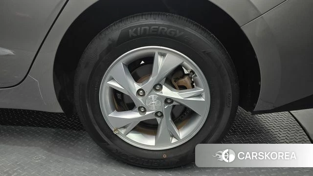 Hyundai Avante (CN7) id 4550895 из Кореи 13