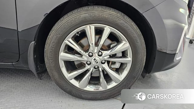 Kia The New Carnival id 4551938 из Кореи 13