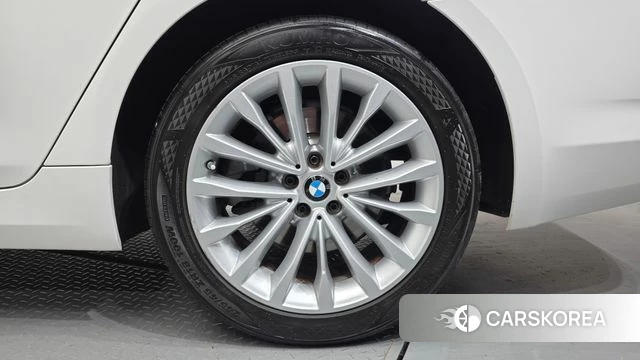 BMW 5 Series (G30) id 4430072 из Кореи 13