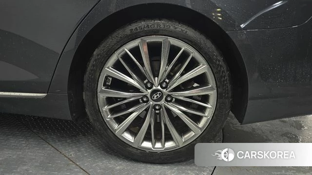Hyundai Grandeur IG id 4403660 из Кореи 13