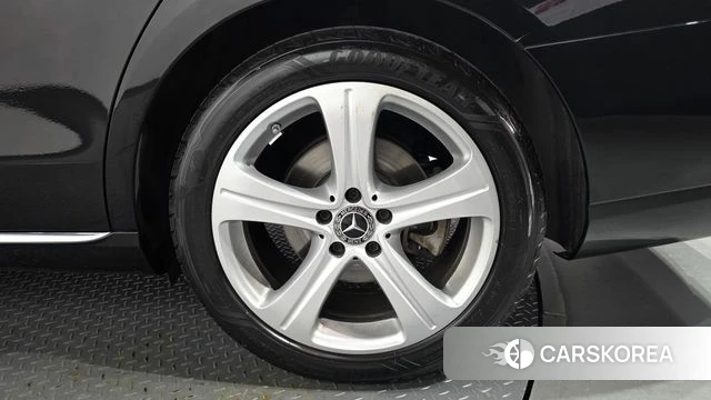 Mercedes-Benz E-Class W213 id 4694174 из Кореи 13