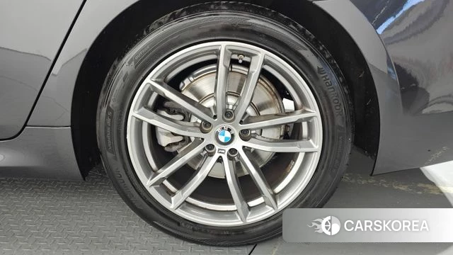 BMW 5 Series (G30) id 4855719 из Кореи 13