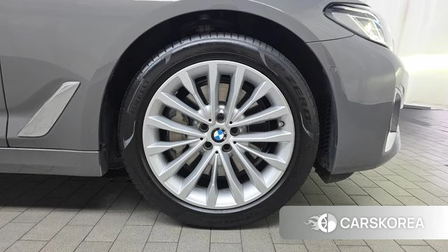 BMW 5 Series (G30) id 4524936 из Кореи 13