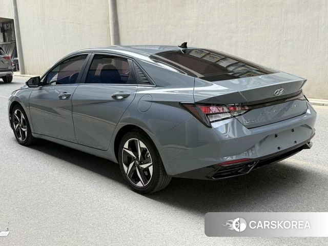 Hyundai Elantra id 4276219 из Китая 13