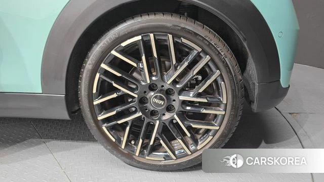 Mini Cooper S 4th Generation id 4462572 из Кореи 13