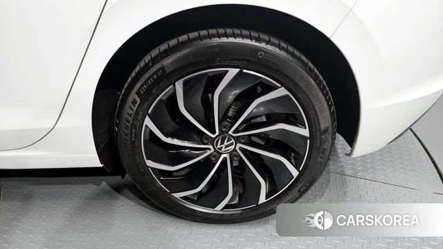 Volkswagen Golf 8th Generation id 4200933 из Кореи 13