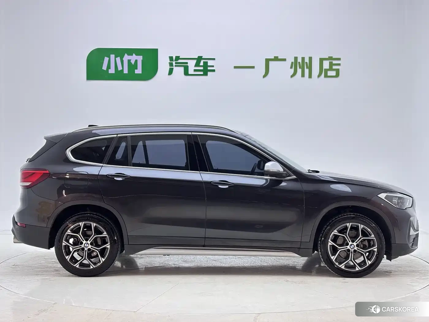BMW X1 id 4659701 из Китая 13