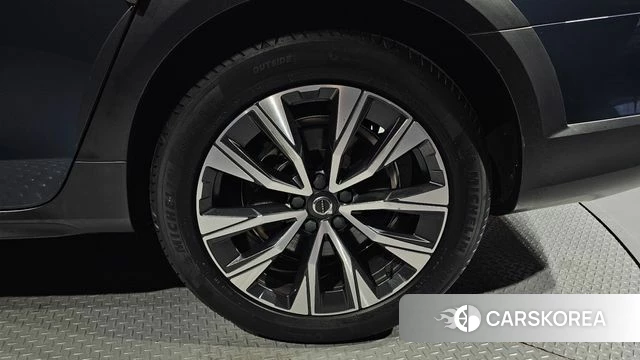Volvo V90 Cross-Country id 4881753 из Кореи 13