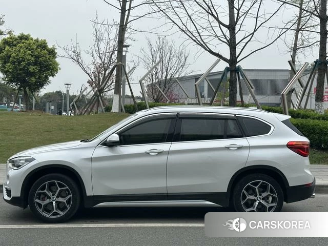 BMW X1 id 4213815 из Китая 13