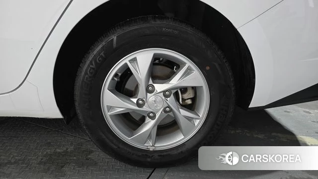 Hyundai Avante (CN7) id 4750670 из Кореи 13