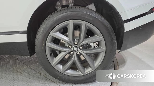 Land Rover Range Rover Velar id 4505138 из Кореи 13