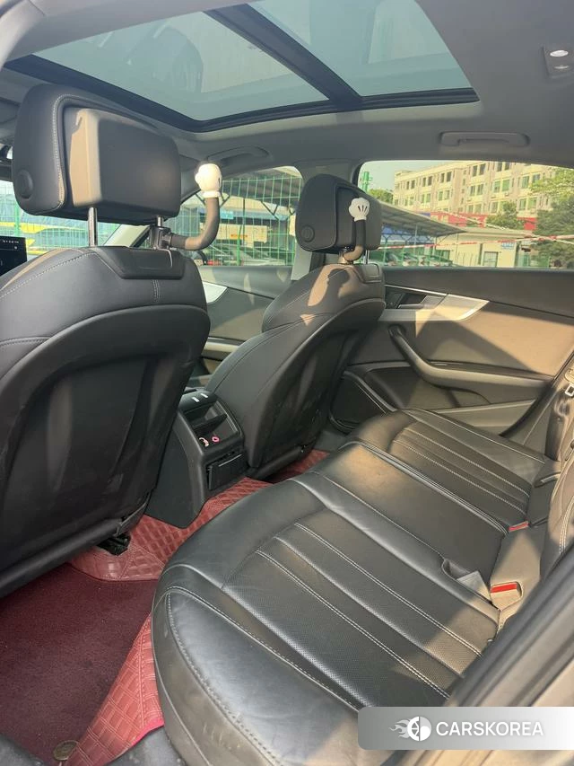 Audi A4L id 4299761 из Китая 13