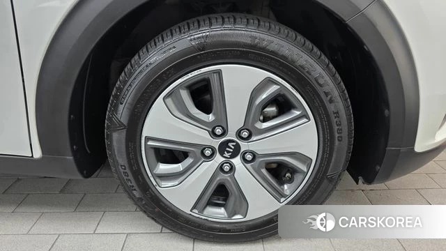Kia The New Niro id 4780560 из Кореи 13