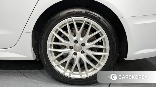 Audi New A6 id 4339532 из Кореи 13