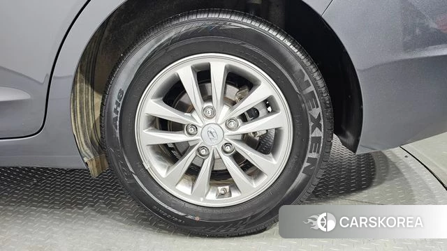 Hyundai The New Avante AD id 4430328 из Кореи 13