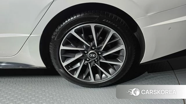 Hyundai Sonata (DN8) id 4937339 из Кореи 13