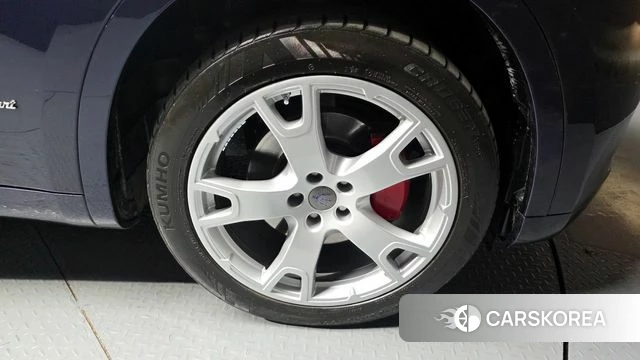 Maserati Levante id 4225700 из Кореи 13