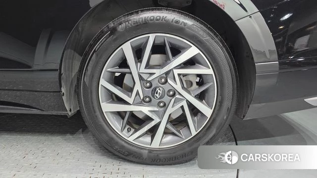 Hyundai Grandeur (GN7) id 4336708 из Кореи 13