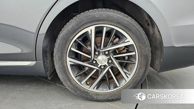 Hyundai The New Grandeur IG id 4731958 из Кореи 13