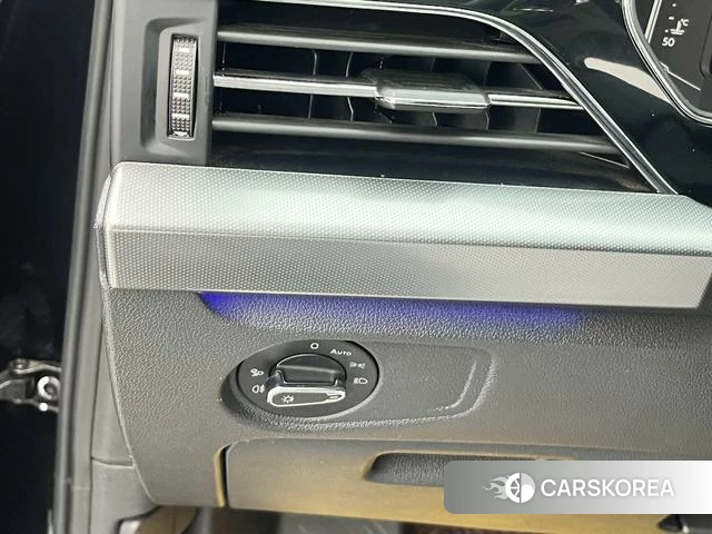 Volkswagen Passat id 4275897 из Китая 13