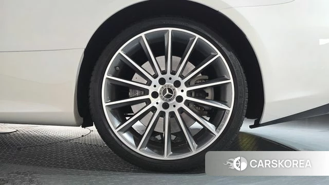 Mercedes-Benz E-Class W213 id 4591123 из Кореи 13