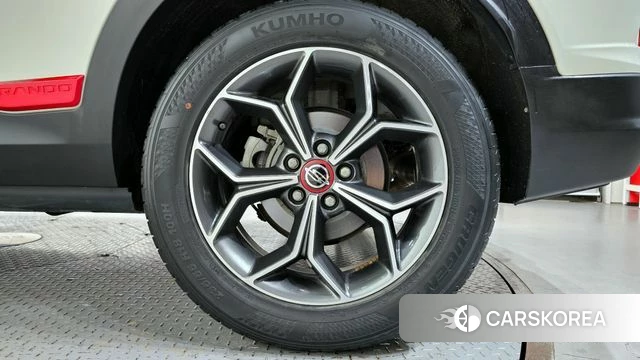 Ssangyong Beautiful Korando id 4355529 из Кореи 13