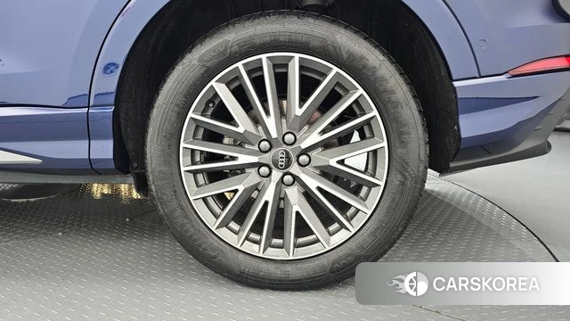 Audi Q3 (F3) id 4916443 из Кореи 13
