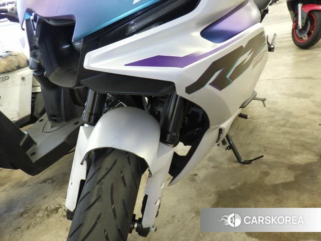 Yamaha YZF-R3 id 3946064 из Японии 13