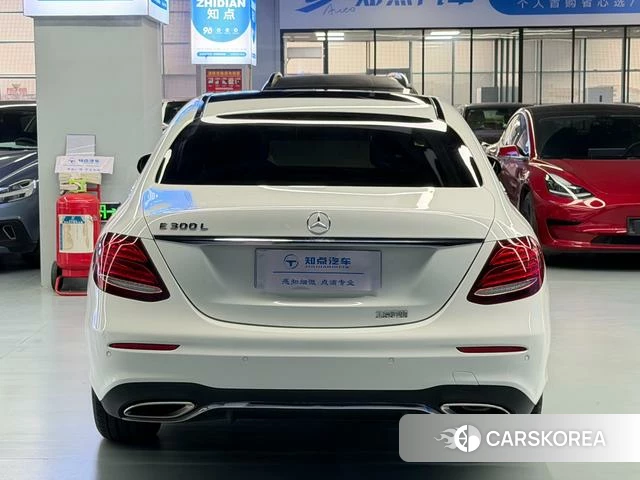 Mercedes-Benz E-class id 4238558 из Китая 13
