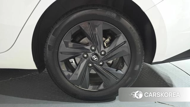 Hyundai Avante (CN7) id 4316688 из Кореи 13