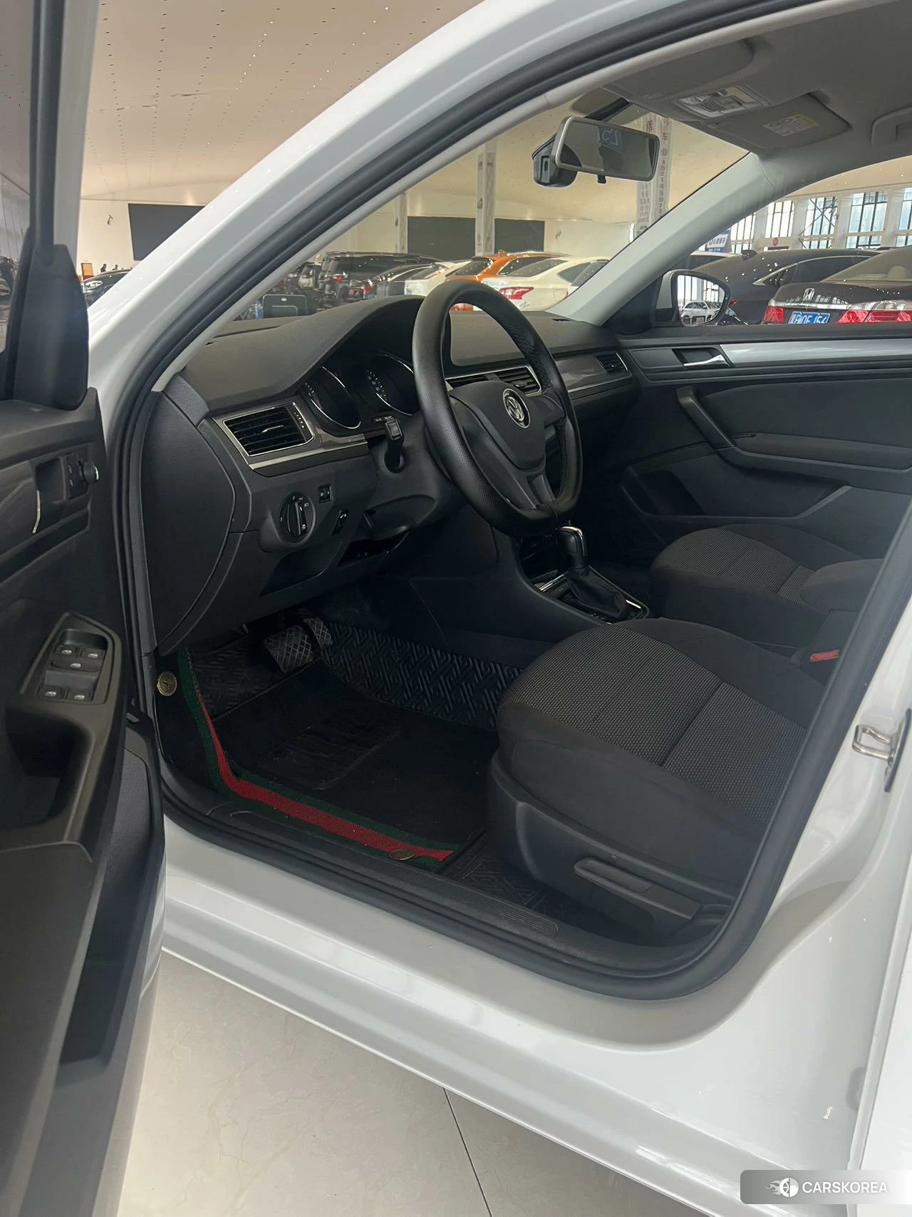 Volkswagen Bora id 4498718 из Китая 13