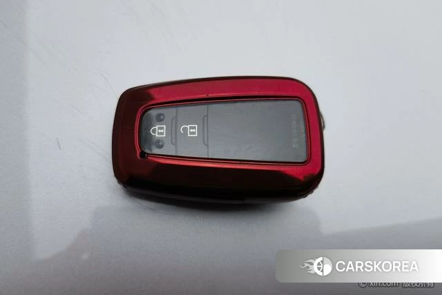 Toyota C-HR id 4259128 из Китая 13