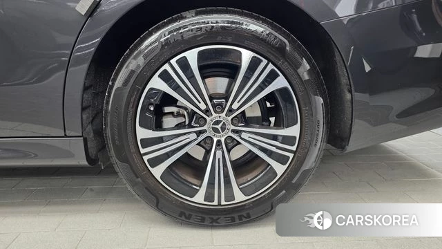 Mercedes-Benz E-Class W214 id 4773624 из Кореи 13