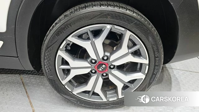 Kia Seltos id 4196489 из Кореи 13